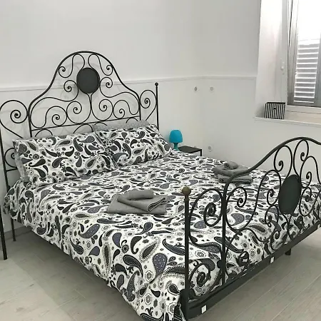 Casa Trinacria *